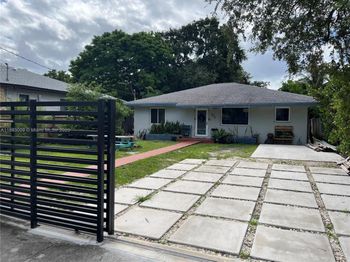 150 NW 44th St