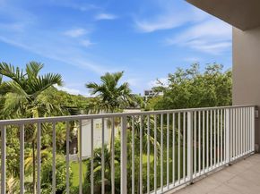 3540 Main Hwy 404, Miami FL 33133