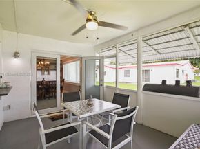 1051 NW 88th Way, Plantation FL 33322