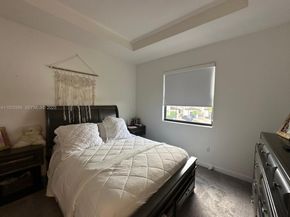 22952 SW 127th Ct 1, Miami FL 33170