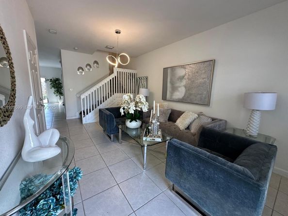 22952 SW 127th Ct 1, Miami FL 33170