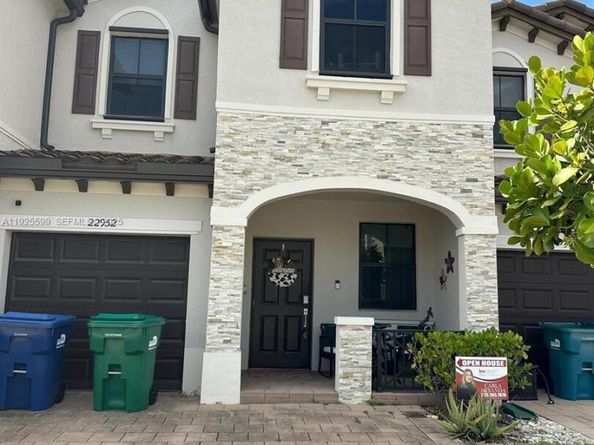22952 SW 127th Ct 1, Miami FL 33170