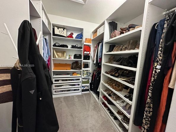 22952 SW 127th Ct 1, Miami FL 33170