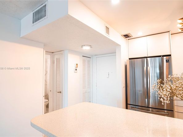 1817 S Ocean driv 918, Hallandale Beach FL 33009