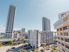 1817 S Ocean driv 918, Hallandale Beach FL 33009