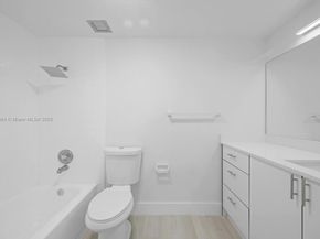 Undisclosed Address #A11908984, Hollywood FL 33021