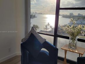 900 Bay Dr 821, Miami Beach FL 33141