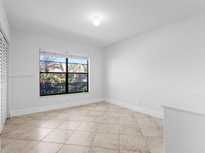 8336 NW 37th Pl, Sunrise FL 33351