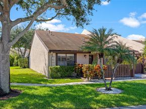 8336 NW 37th Pl, Sunrise FL 33351