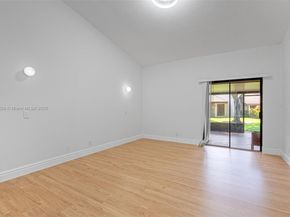 8336 NW 37th Pl, Sunrise FL 33351