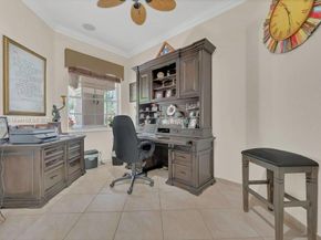 800 Lavender Cir, Weston FL 33327