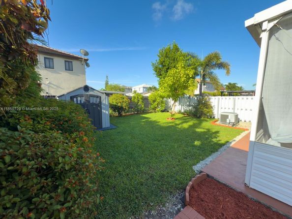 13910 SW 163rd St, Miami FL 33177