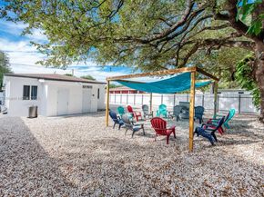 5505 NW 5th Ct, Miami FL 33127