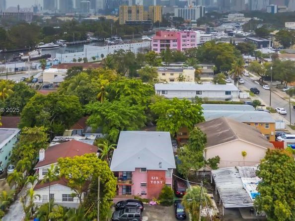 519 NW 10th Ave, Miami FL 33136