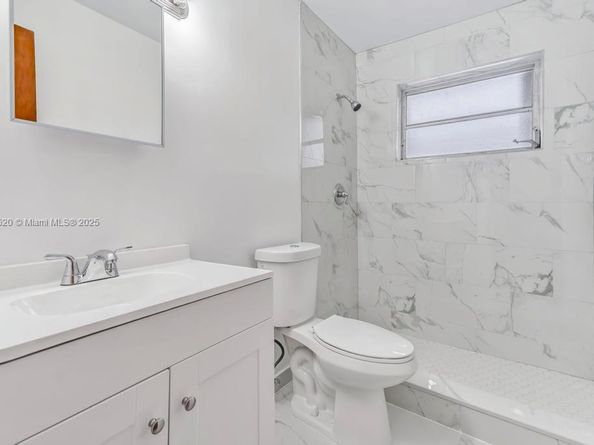 519 NW 10th Ave, Miami FL 33136