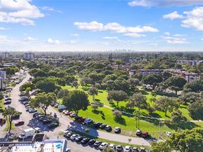 6301 N Falls Cir Dr 206, Lauderhill FL 33319