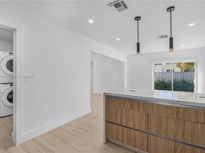 1116 N 31st Ave, Hollywood FL 33021