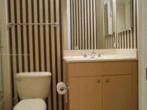 Undisclosed Address #A11861268, Weston FL 33332