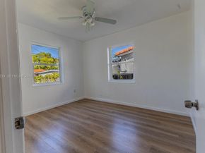 1441 SW 17th St, Miami FL 33145