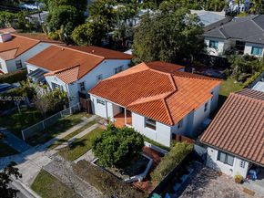 1441 SW 17th St, Miami FL 33145