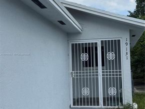 19131 NW 33rd Ct, Miami Gardens FL 33056