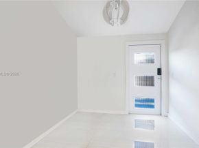 7710 Beachview Dr, North Bay Village FL 33141