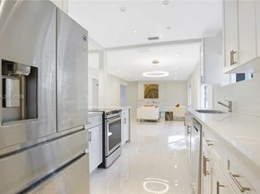 7710 Beachview Dr, North Bay Village FL 33141