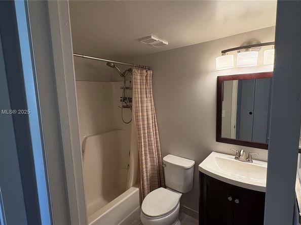 7118 Golf Colony Ct 103, Lake Worth FL 33467