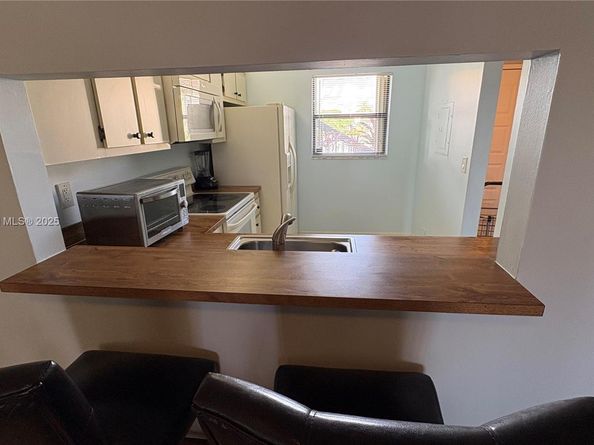 7118 Golf Colony Ct 103, Lake Worth FL 33467