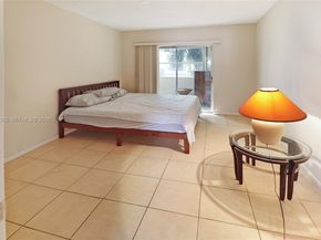 601 NW 78th Ter 204, Margate FL 33063