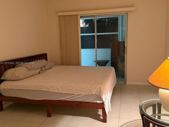 601 NW 78th Ter 204, Margate FL 33063