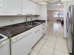 601 NW 78th Ter 204, Margate FL 33063