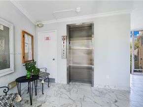 2400 NE 9th St 201, Fort Lauderdale FL 33304