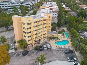 2400 NE 9th St 201, Fort Lauderdale FL 33304