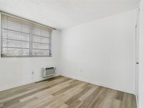 2400 NE 9th St 201, Fort Lauderdale FL 33304