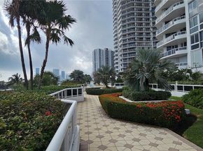 3802 NE 207th St 1204, Aventura FL 33180