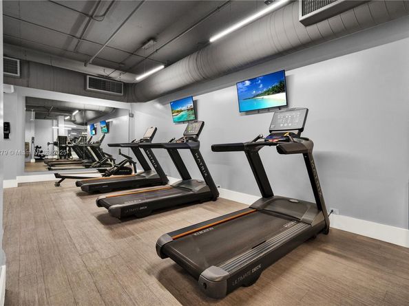 1915 Brickell Ave C1101, Miami FL 33129