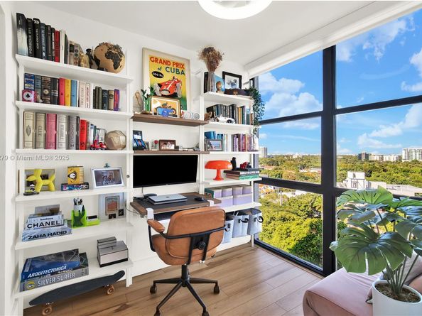 1915 Brickell Ave C1101, Miami FL 33129