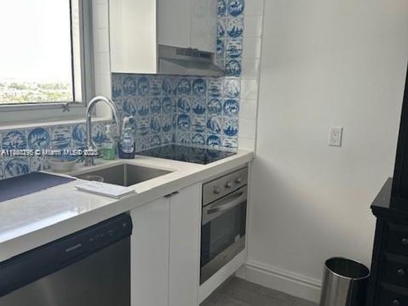 1100 West Ave 1402, Miami Beach FL 33139