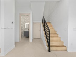 1319 NE 13th Ave, Fort Lauderdale FL 33304