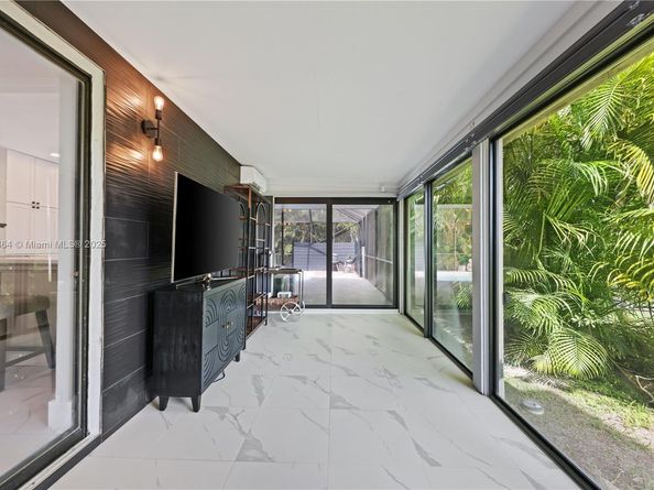 19654 Back Nine Dr, Boca Raton FL 33498