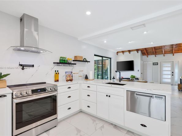 19654 Back Nine Dr, Boca Raton FL 33498