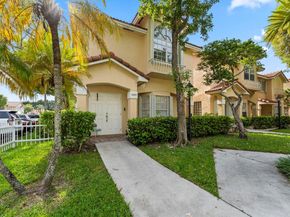 15293 SW 111th St, Miami FL 33196