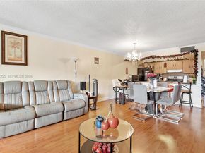 10304 Fairway Rd, Pembroke Pines FL 33026