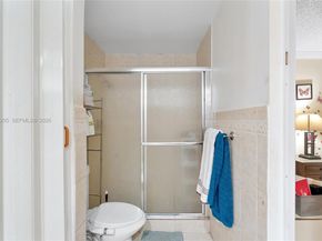 10304 Fairway Rd, Pembroke Pines FL 33026