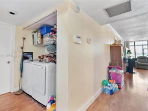 10304 Fairway Rd, Pembroke Pines FL 33026