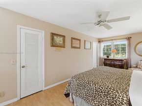 740 E Country Club Cir, Plantation FL 33317