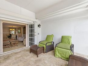 740 E Country Club Cir, Plantation FL 33317