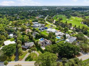 740 E Country Club Cir, Plantation FL 33317