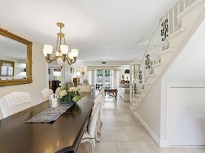 740 E Country Club Cir, Plantation FL 33317